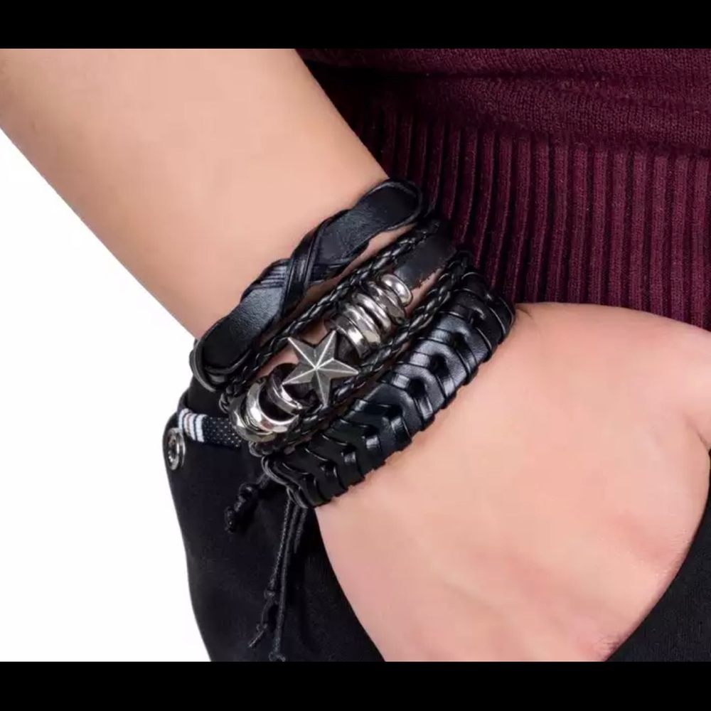 Mens Leather Bracelets  Multilayer Skull comes in set. See all pictures